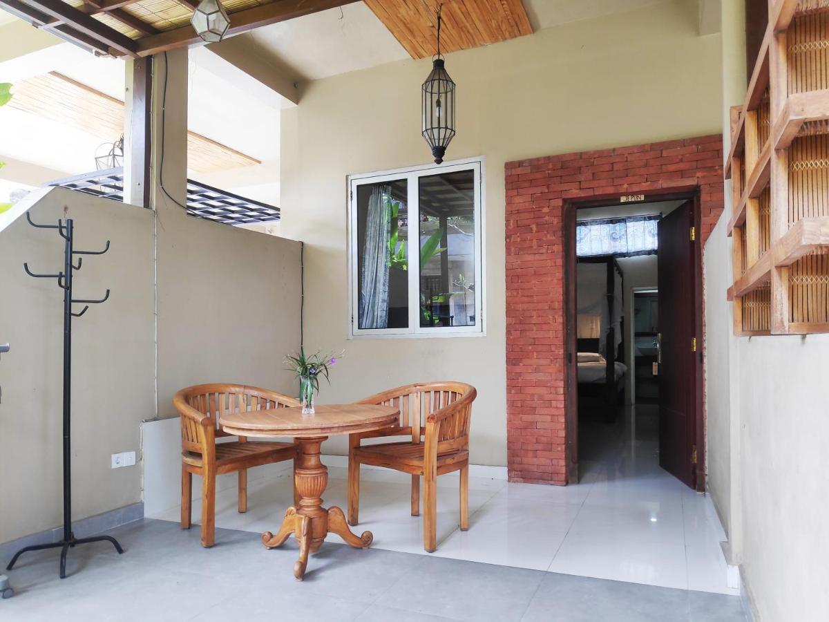 Oka Kartini Ubud Exterior photo